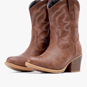 Brown Western Mid-Calf Boots